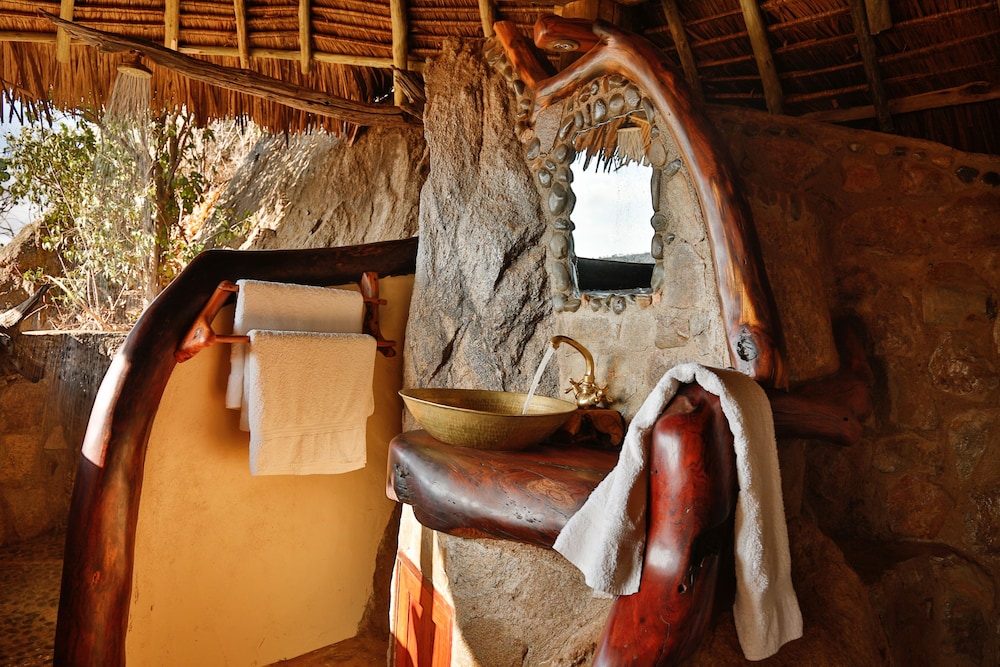 Elewana Loisaba Star Beds