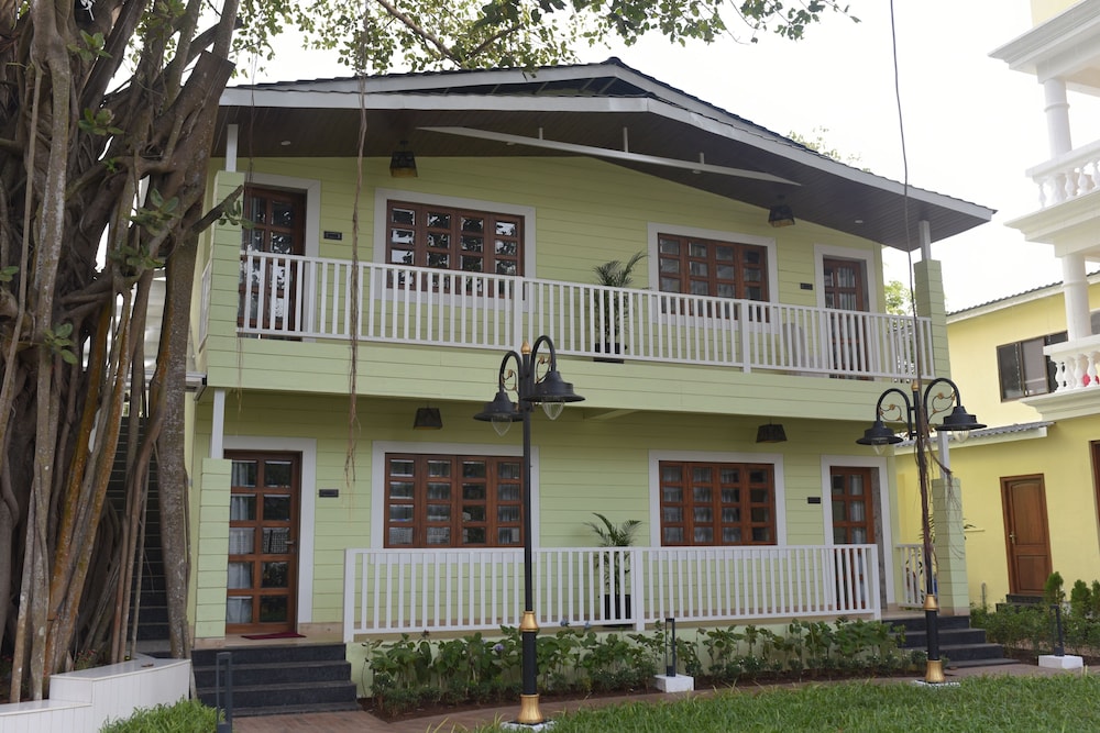 ILIF 2706 Western Breeze Villas