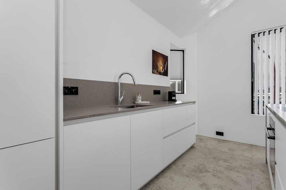 Reykjavik Luxury Hotel Apartment KARTULI
