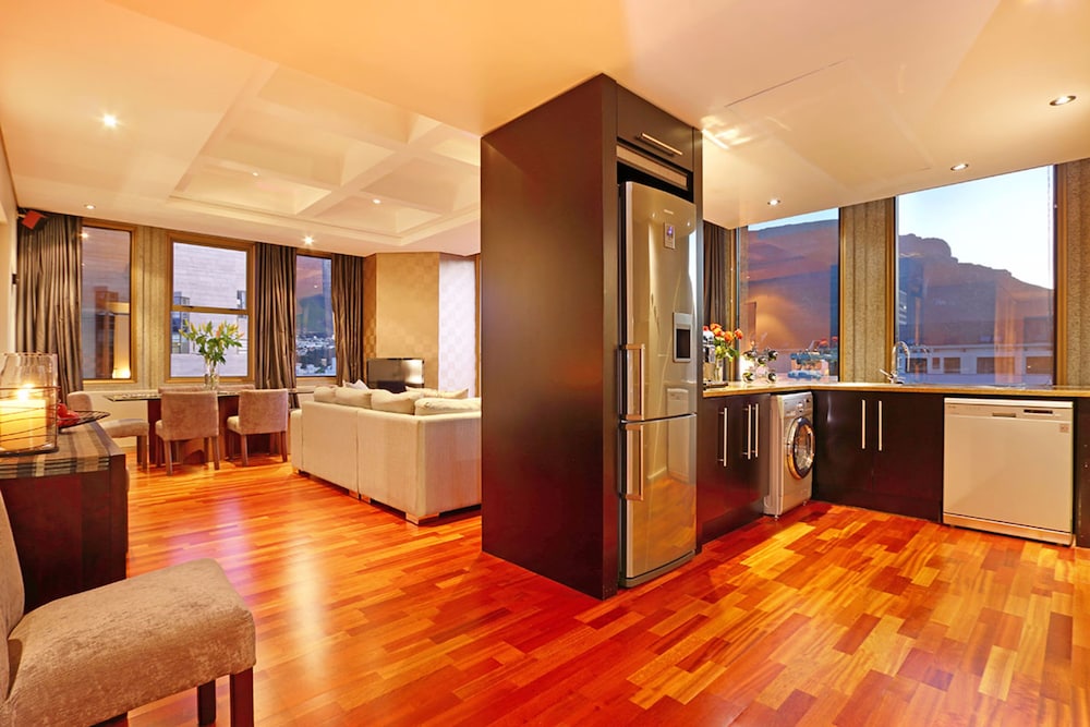 Cape eazi stayz's Cartwright Apartments