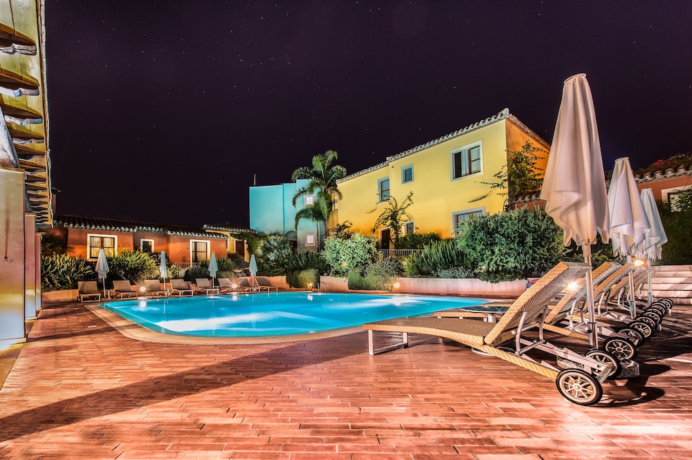 Borgo degli Ulivi Residence