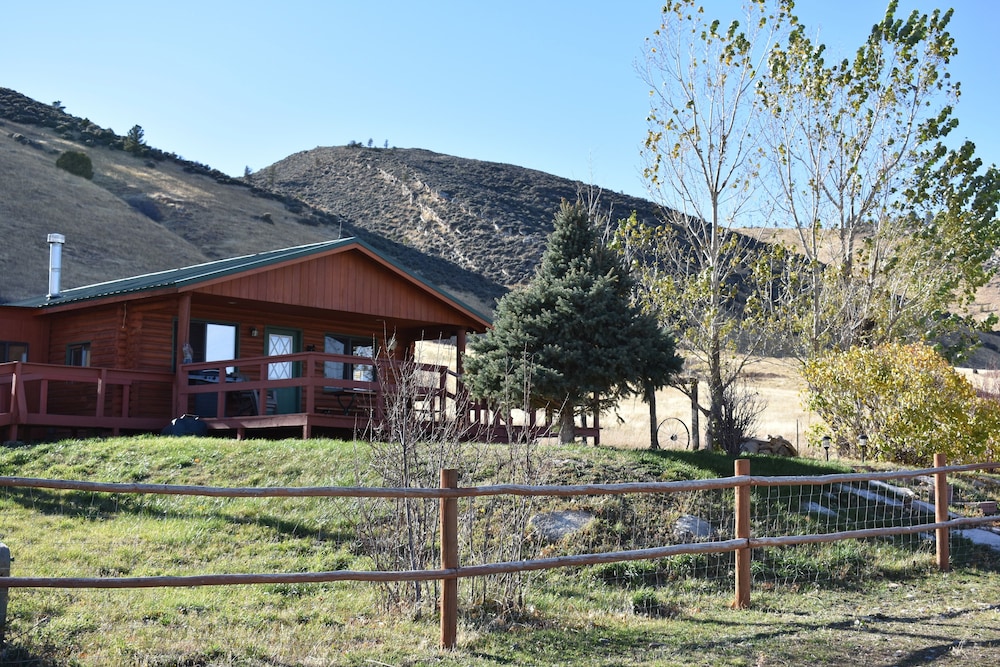 Bighorn Lodge and Angler