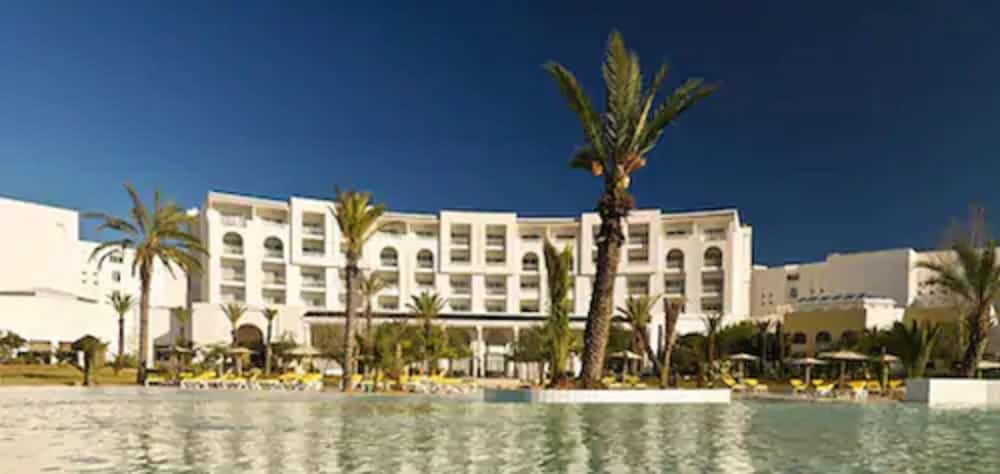 Hotel Vincci Saphir Palace & Spa - Image 1