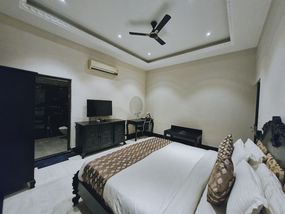 Surya Kothi Resort