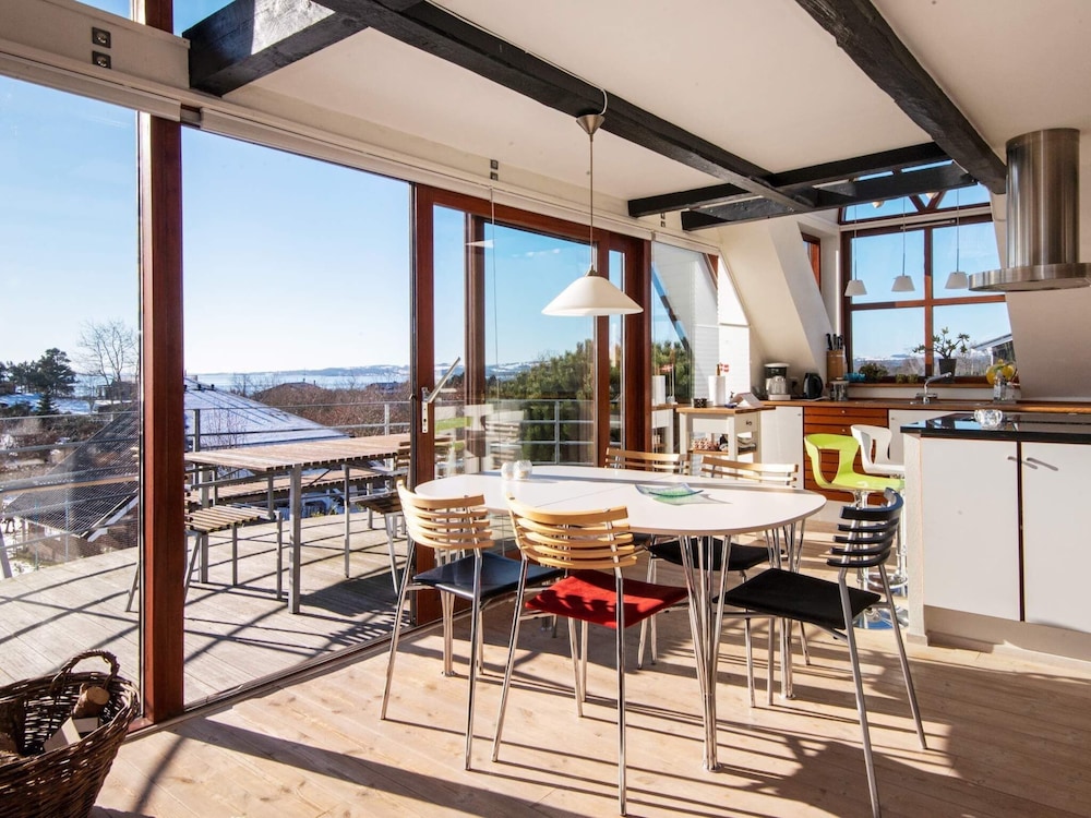 8 Person Holiday Home in Ebeltoft-by Traum