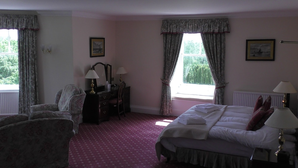Kirroughtree Country House B&B view 4