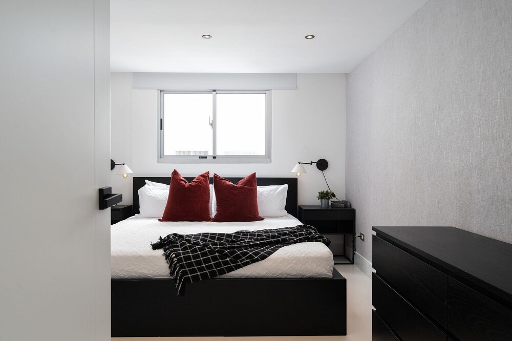 Shalom Residences By YellowKey