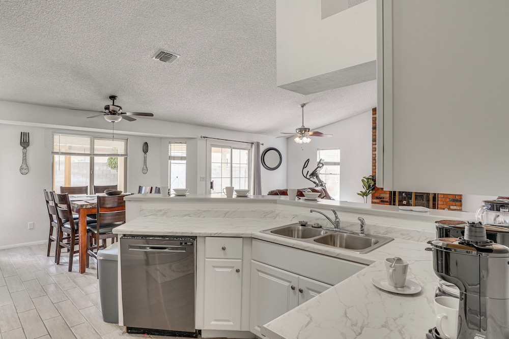 3 Mi to Golf: Tucson Home w/ Private Yard & Patio!
