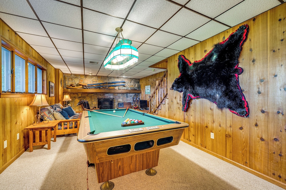 Dock & Hot Tub: Scenic Beech Mountain Lakes Gem!