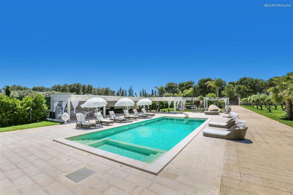 1836 La Perla Bianca Luxury Spa by Perle di Puglia view 2
