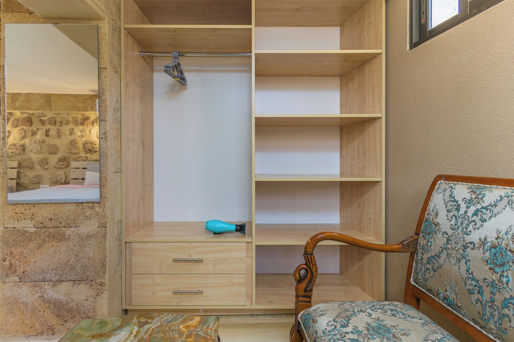 Casa Kik Apartments in Mina Tripoli