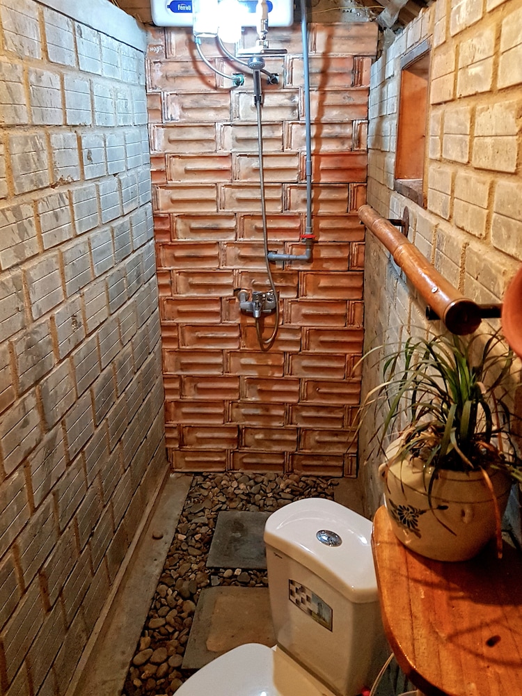 Highway 20 Homestay