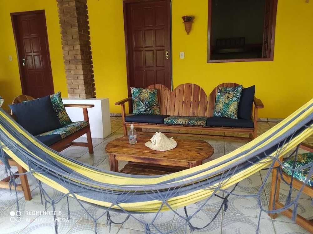 POUSADA ÁGUA DE COCO