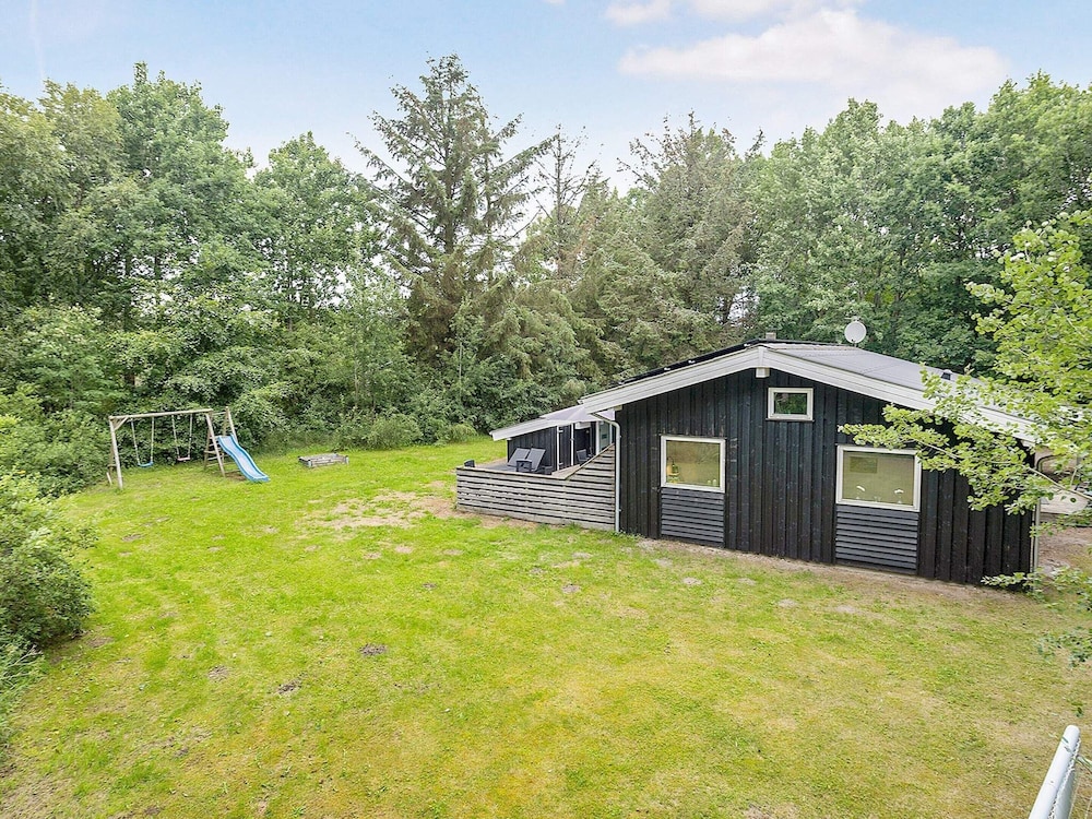 8 Person Holiday Home in Albaek view 4