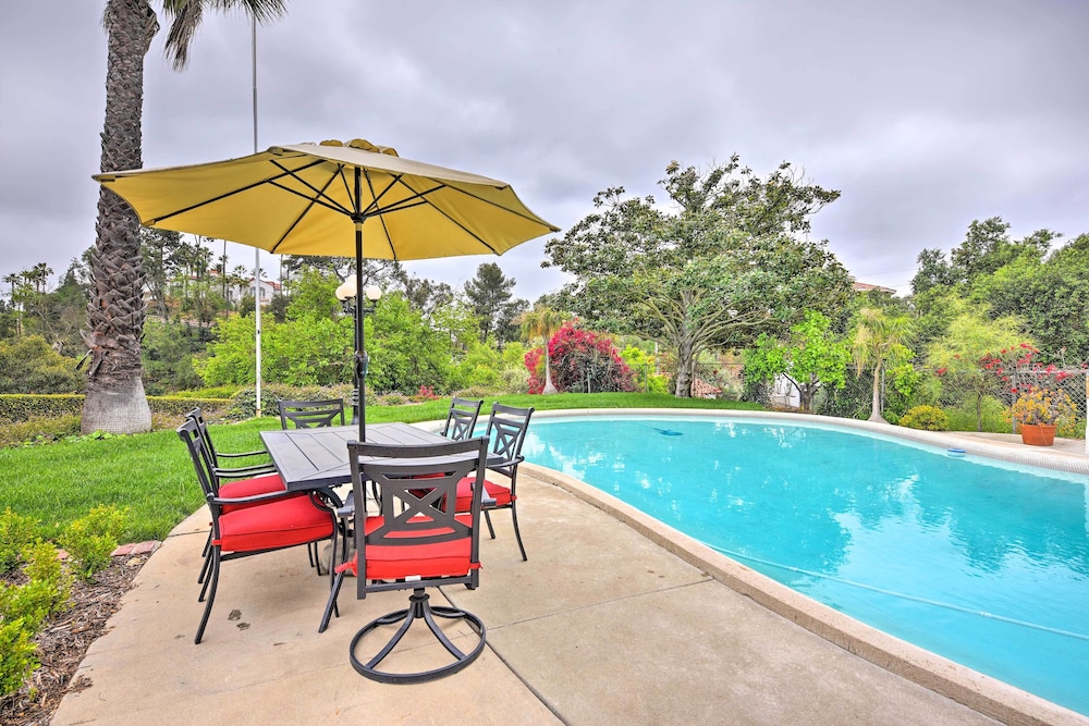 'the Castle' Hacienda Heights Home w/ Patio Pool - Property Image 11