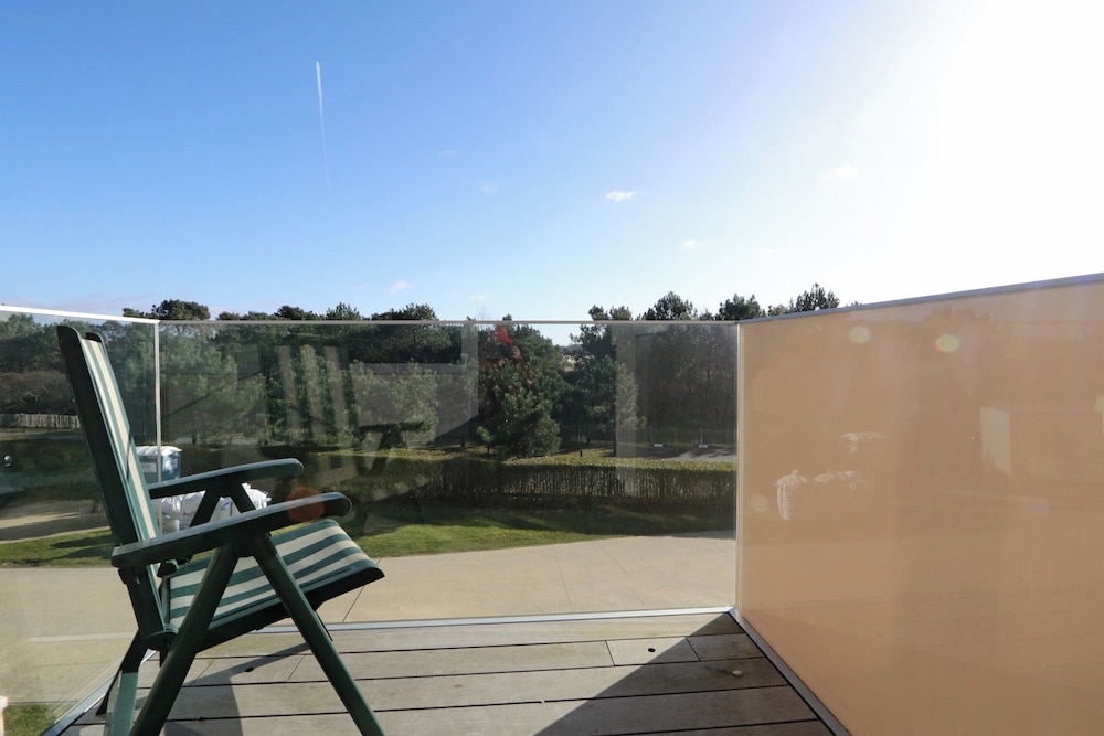 Apartment in Het Zoute With Sea Views