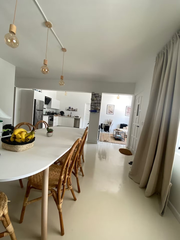 Palm Beach Vacaysuites - Palm Suite 100m2