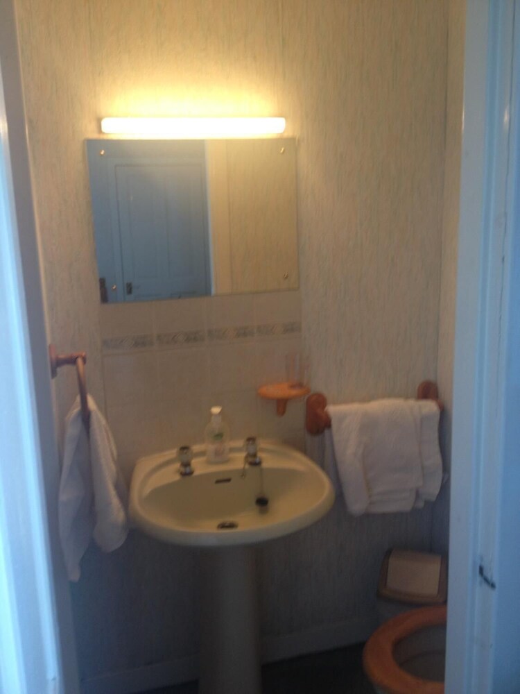 Tanglin House Hotel