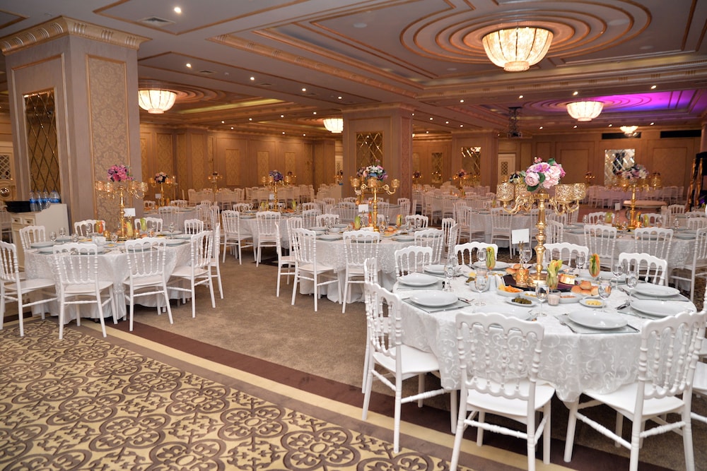 Euro Park Hotel - Image 34