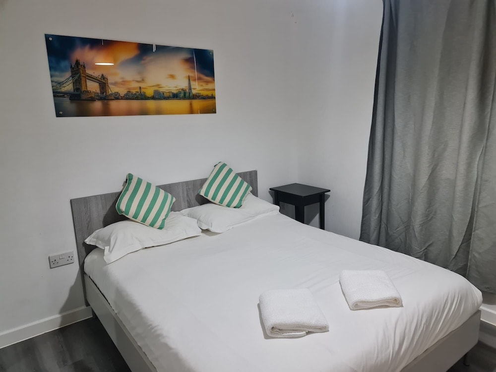 Stratford Luxury Apartments