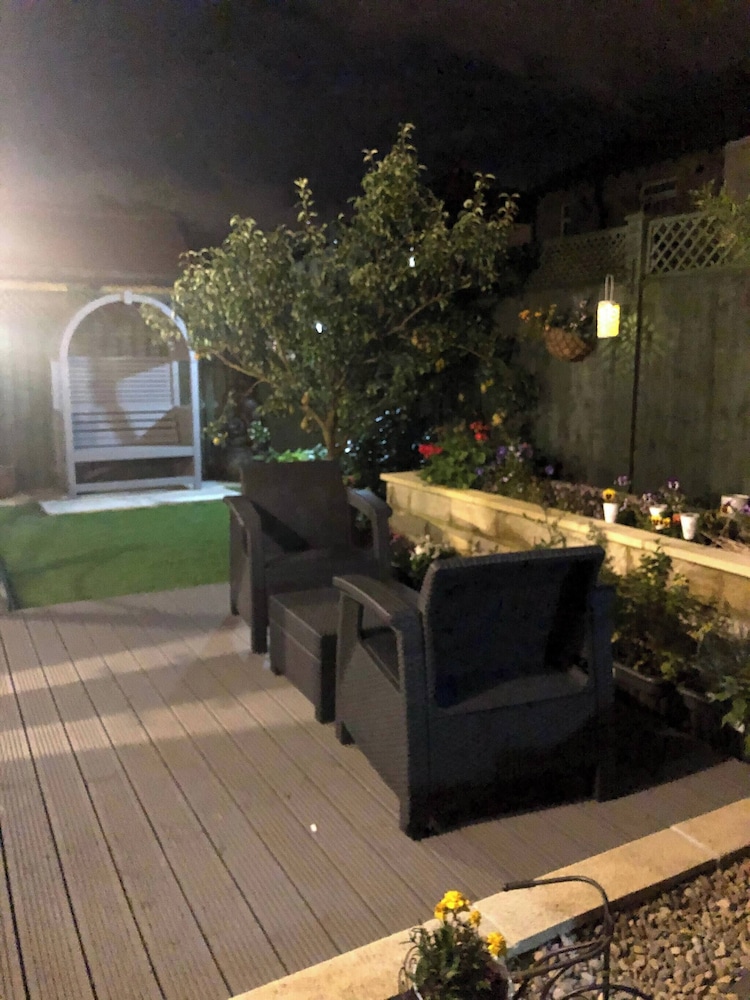 Private Flat in Wrose, Shipley, Bradford