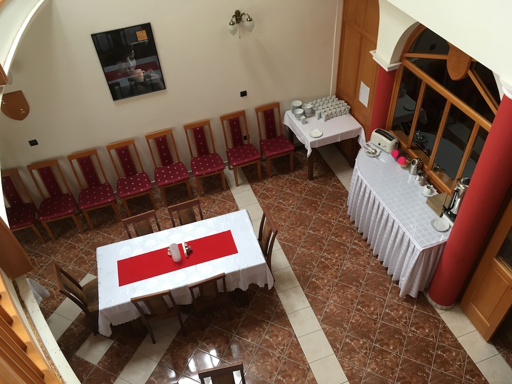 Hotel Corvinus