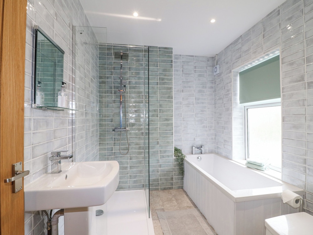 Alfreton Cottage