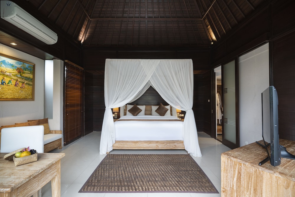 d'Nusa Beach Club and Resort 5