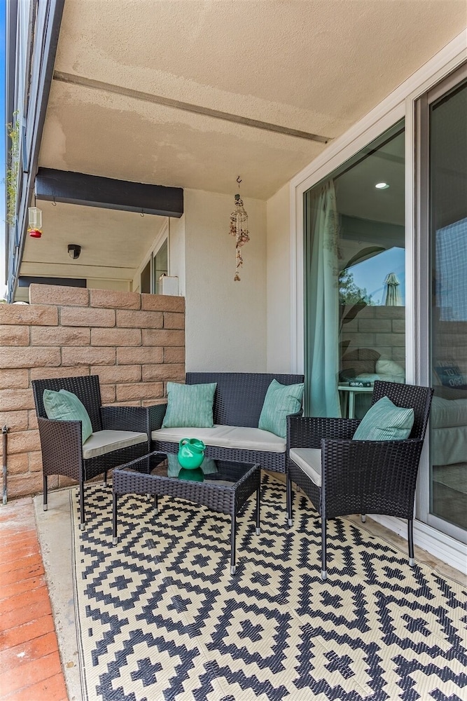 Gorgeous Beach Condo W/private Patio #134 1 Bedroom Condo by Sunset Shores Condominiums