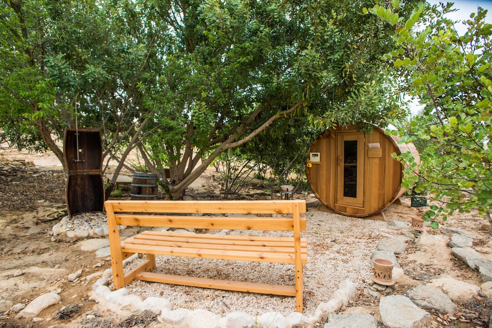 Carmey Avdat Farm