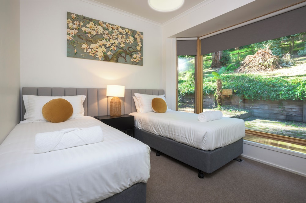 Elliott Lodge - family & pet friendly