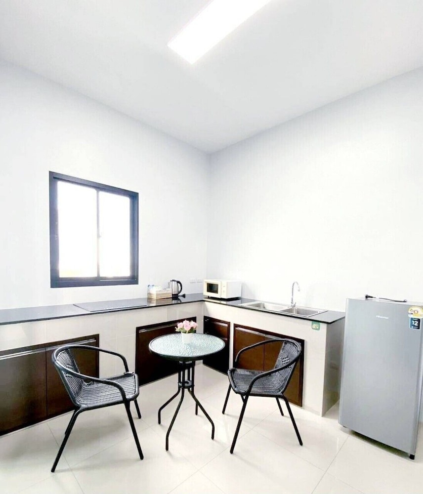 Aqua Residences