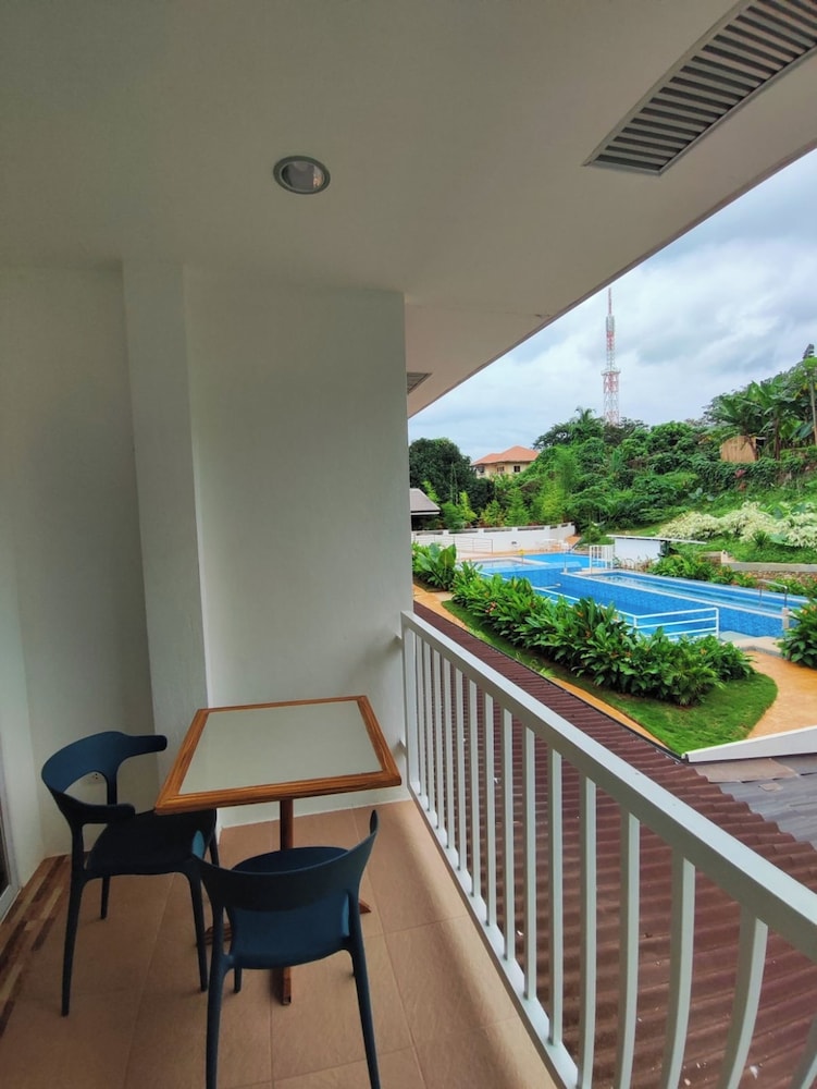 DMC Condotel