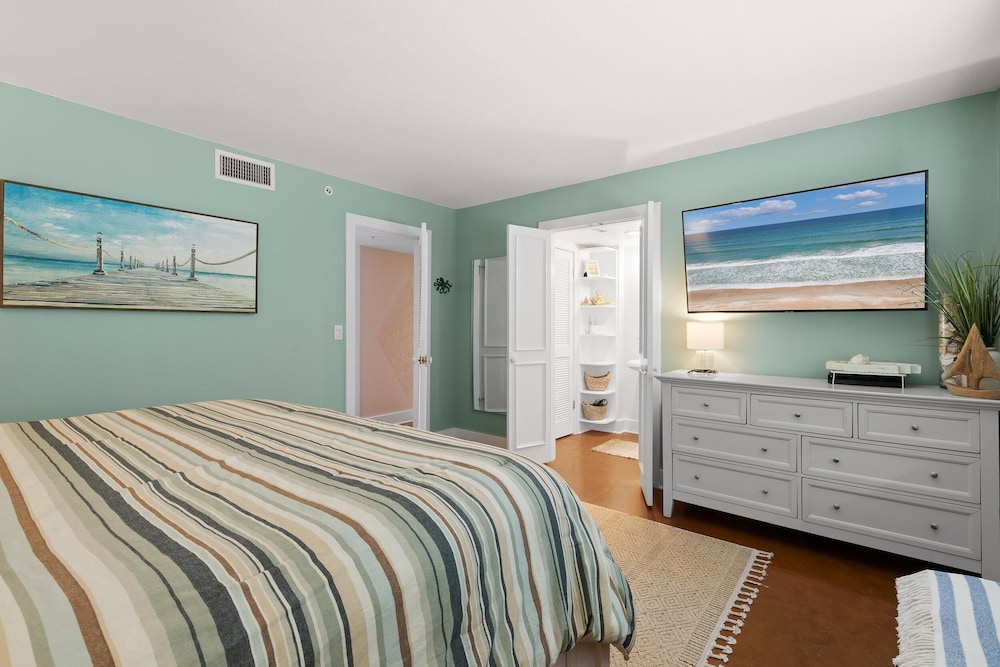 Shorehom by the Sea 75