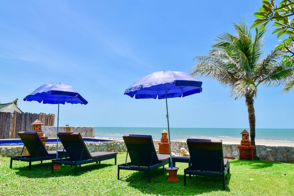 Sea Memories White Sand Beach Hotel
