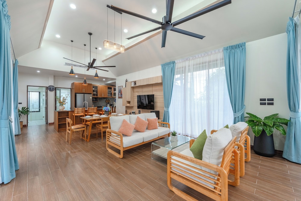 4BR Villa Retreat Pool & Wildlife V227