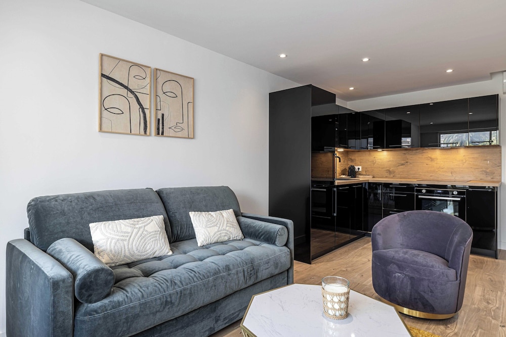 Magnificent 3room Apartment Quiet Balcony