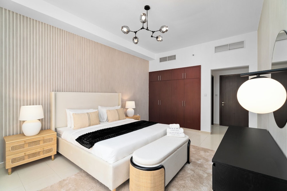 Nasma Holiday Homes - Bab Al Bahr Residences