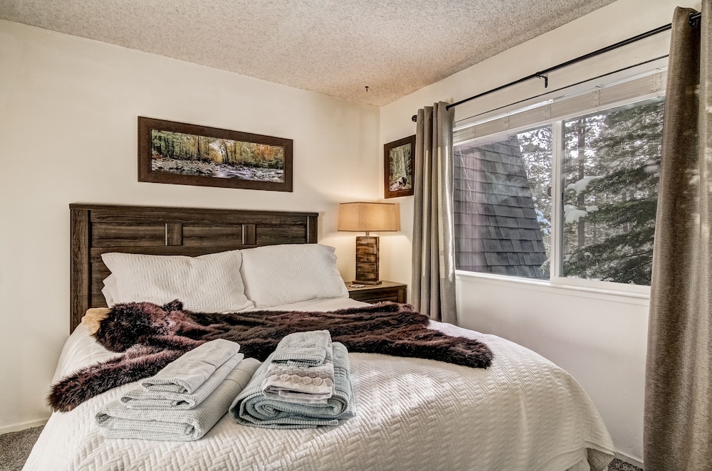 2574c Bear Creek Cabin 2 Bedroom Cabin