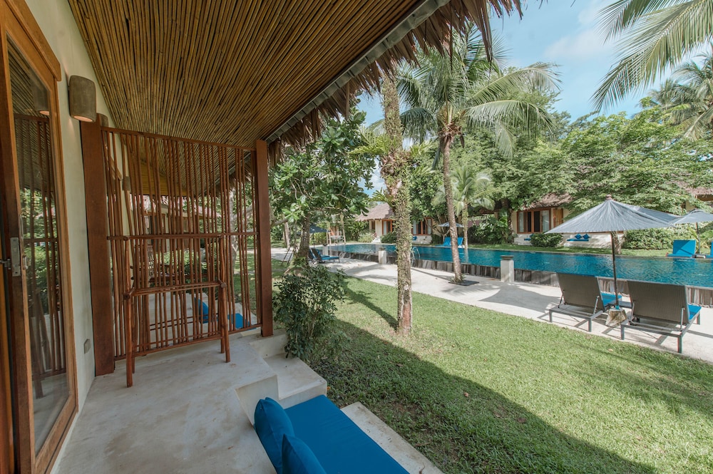 Bangsak Village - Adults Only