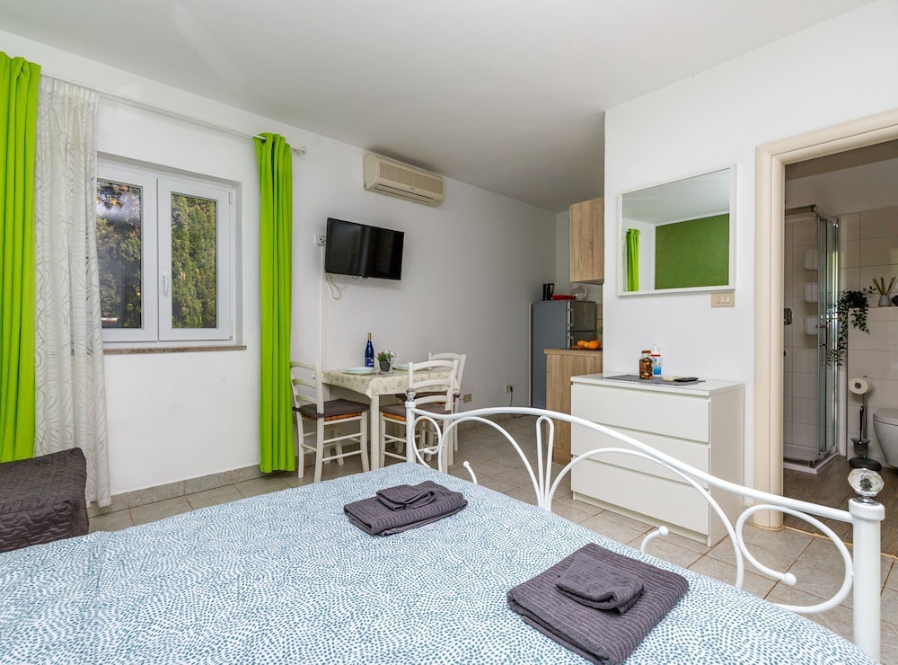 Beachfront Escape in Rovinj