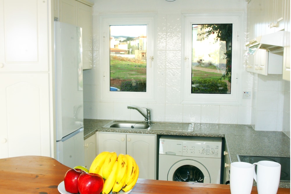 Resitour - Apollo Beach Villas view 4