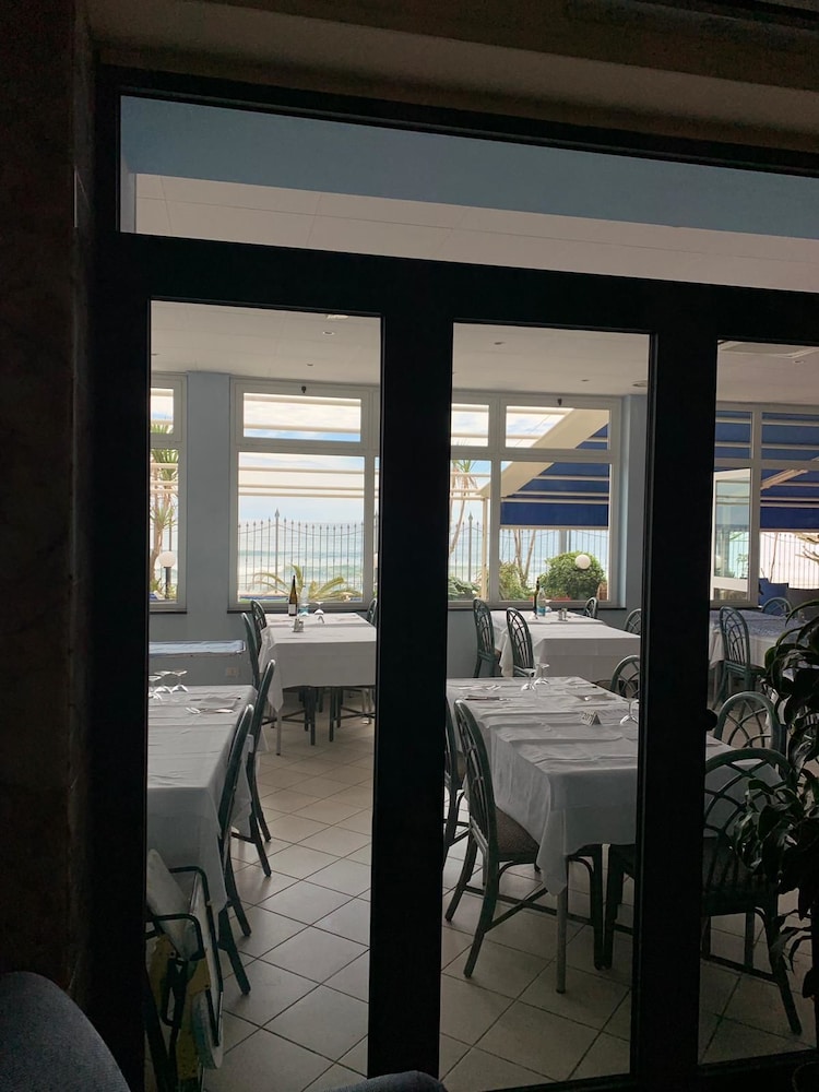 La Balnearia photo 2