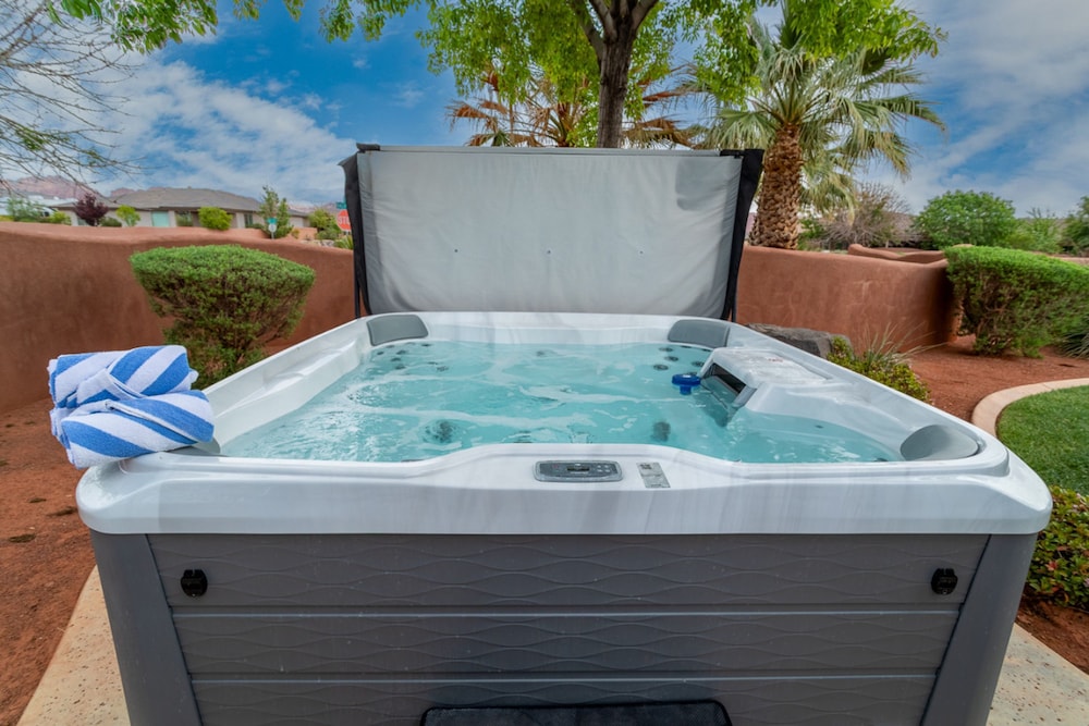 Paradise Village 3 - Grand View Estates