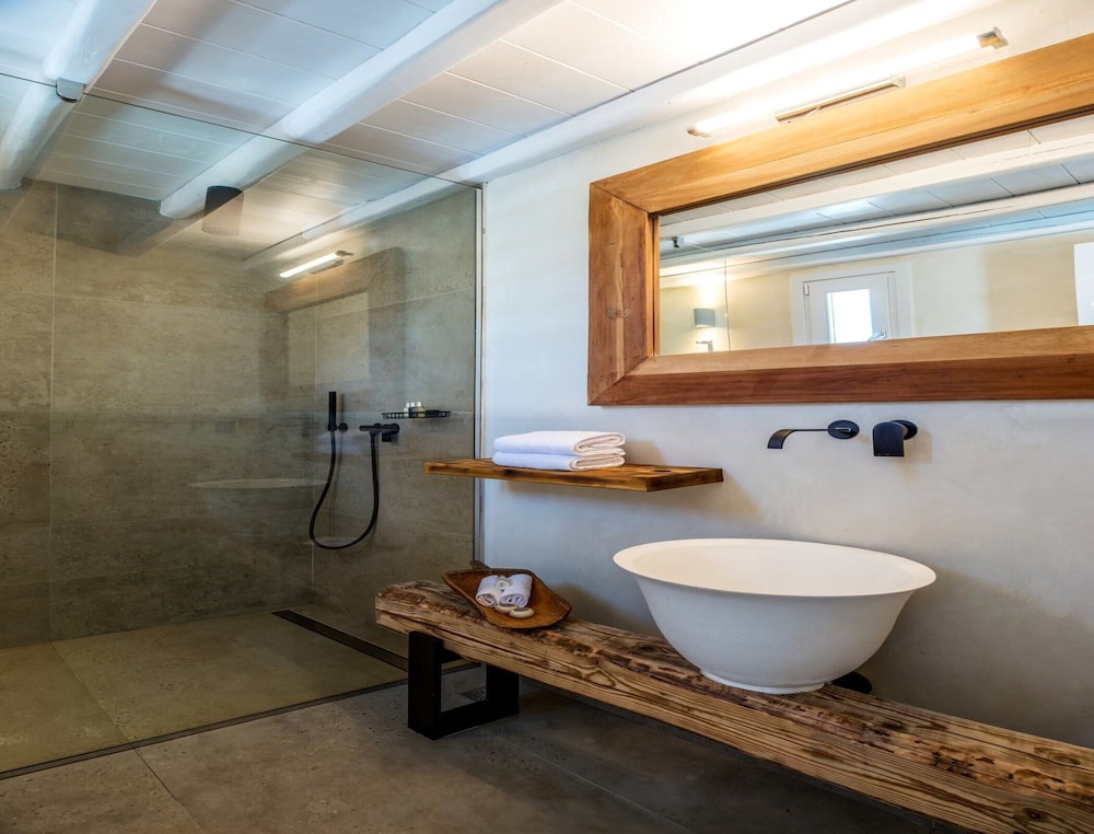 Villa With Views to Delos Island