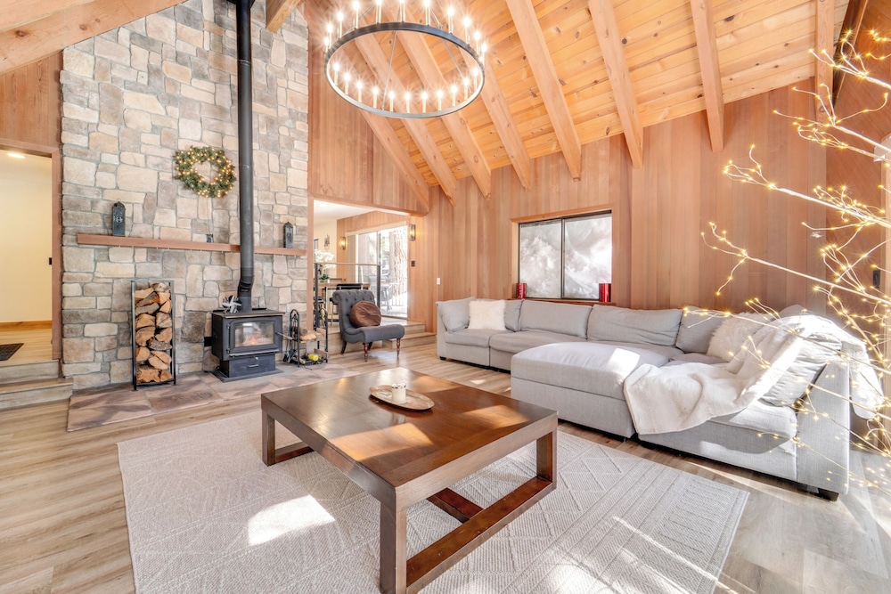 Ski, Hike & Fish: Cabin w/ Deck in Soda Springs!