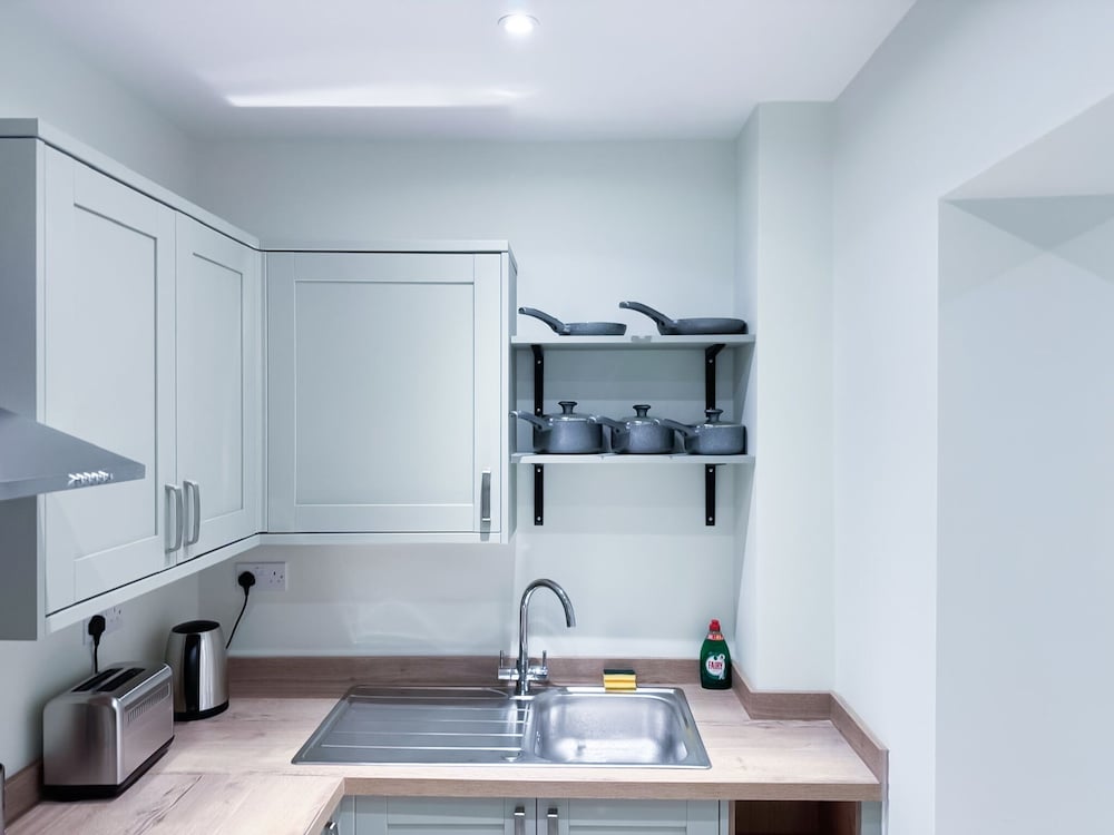142 Huntingdon Town Centre Apartments