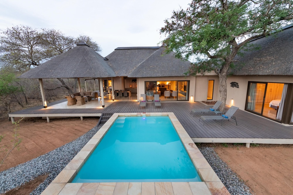 Villa Marula in Hoedspruit view 5