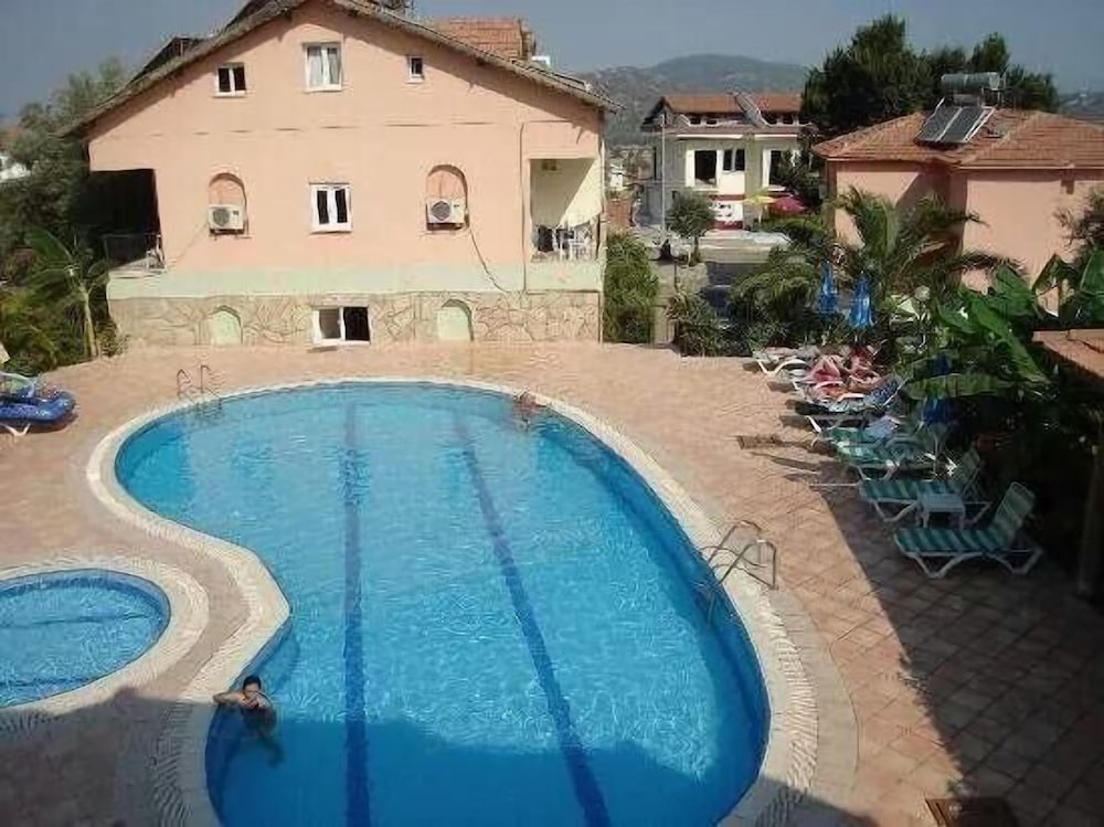 Sonmez Otel - Image 25