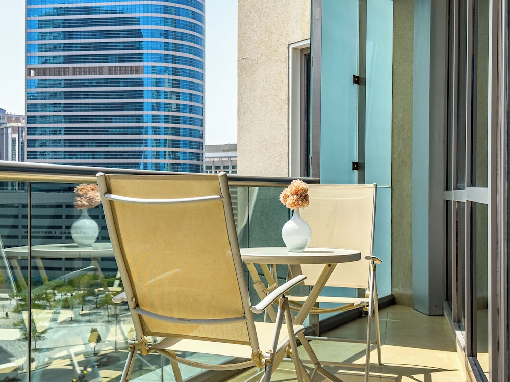 Superhost Cozy Studio Near Dubai Marina